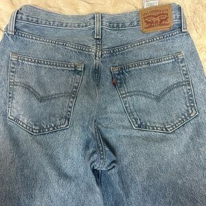 levi’s ‘94 baggy jeans size 27